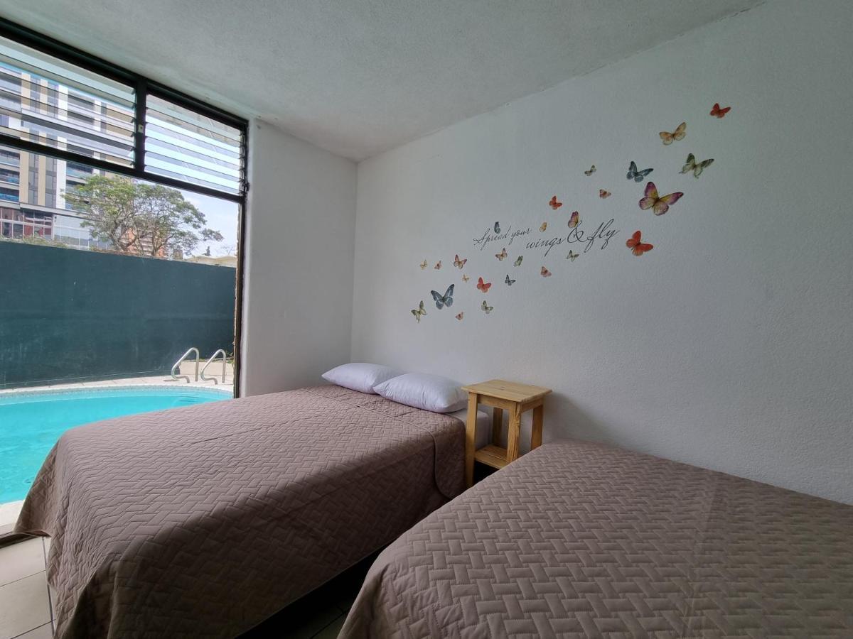 Central 10 Boutique Hostel Ville de Guatemala Extérieur photo